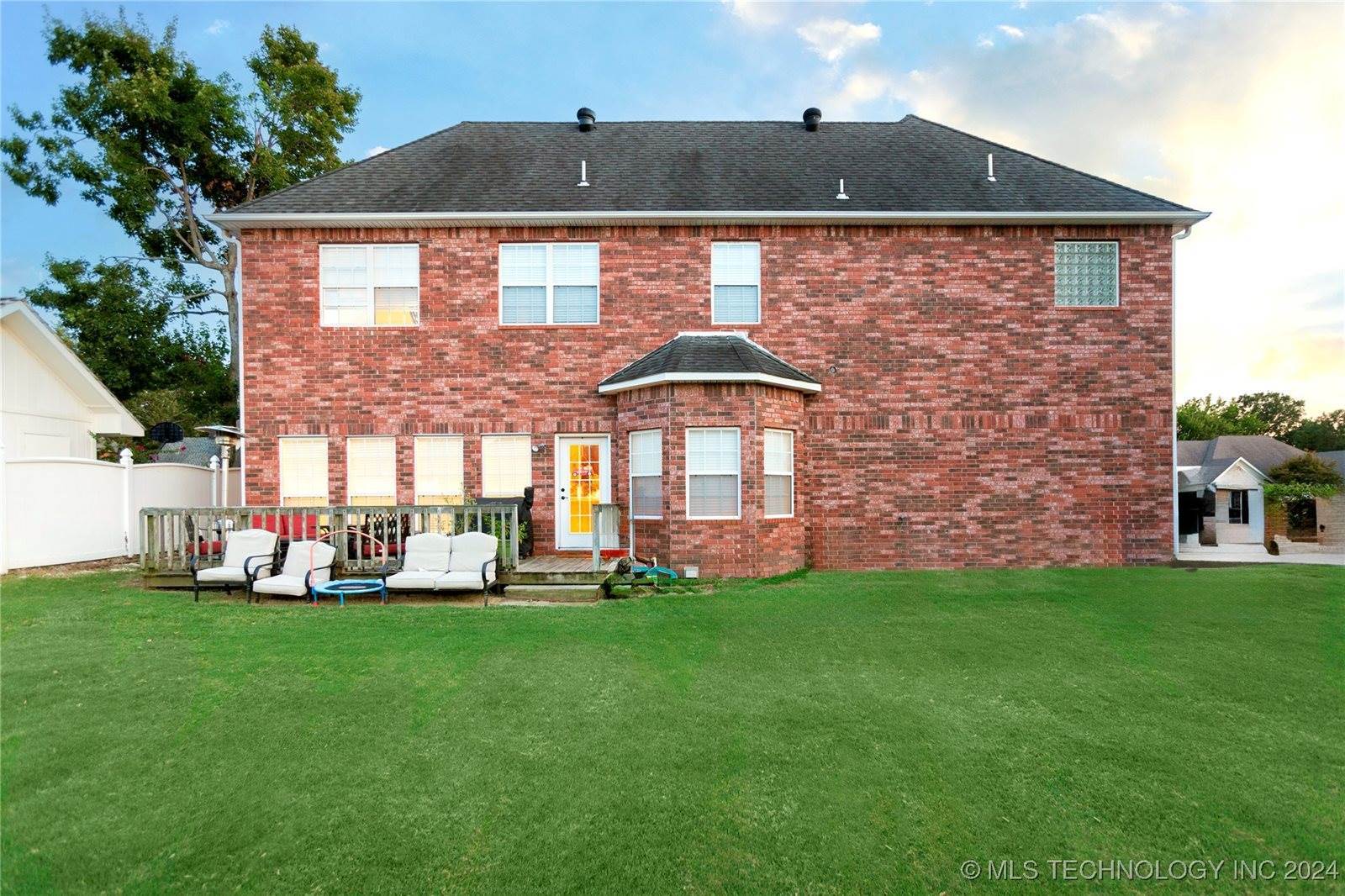 33 River Oaks, McAlester, OK 74501