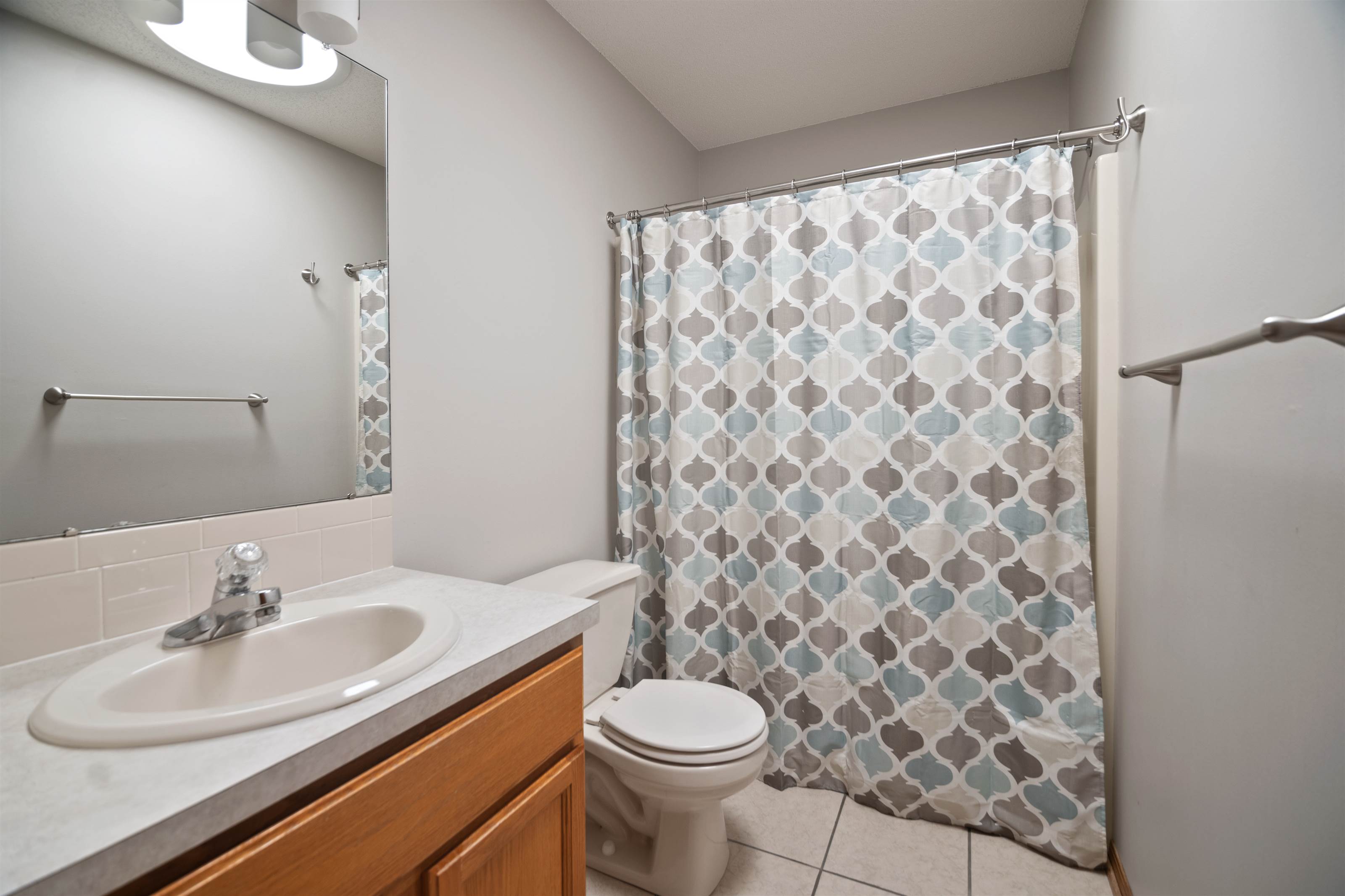 4419 North Westlake Ct, Bel Aire, KS 67220