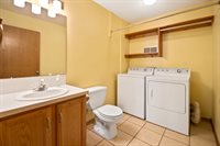 4419 North Westlake Ct, Bel Aire, KS 67220