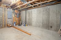 4419 North Westlake Ct, Bel Aire, KS 67220