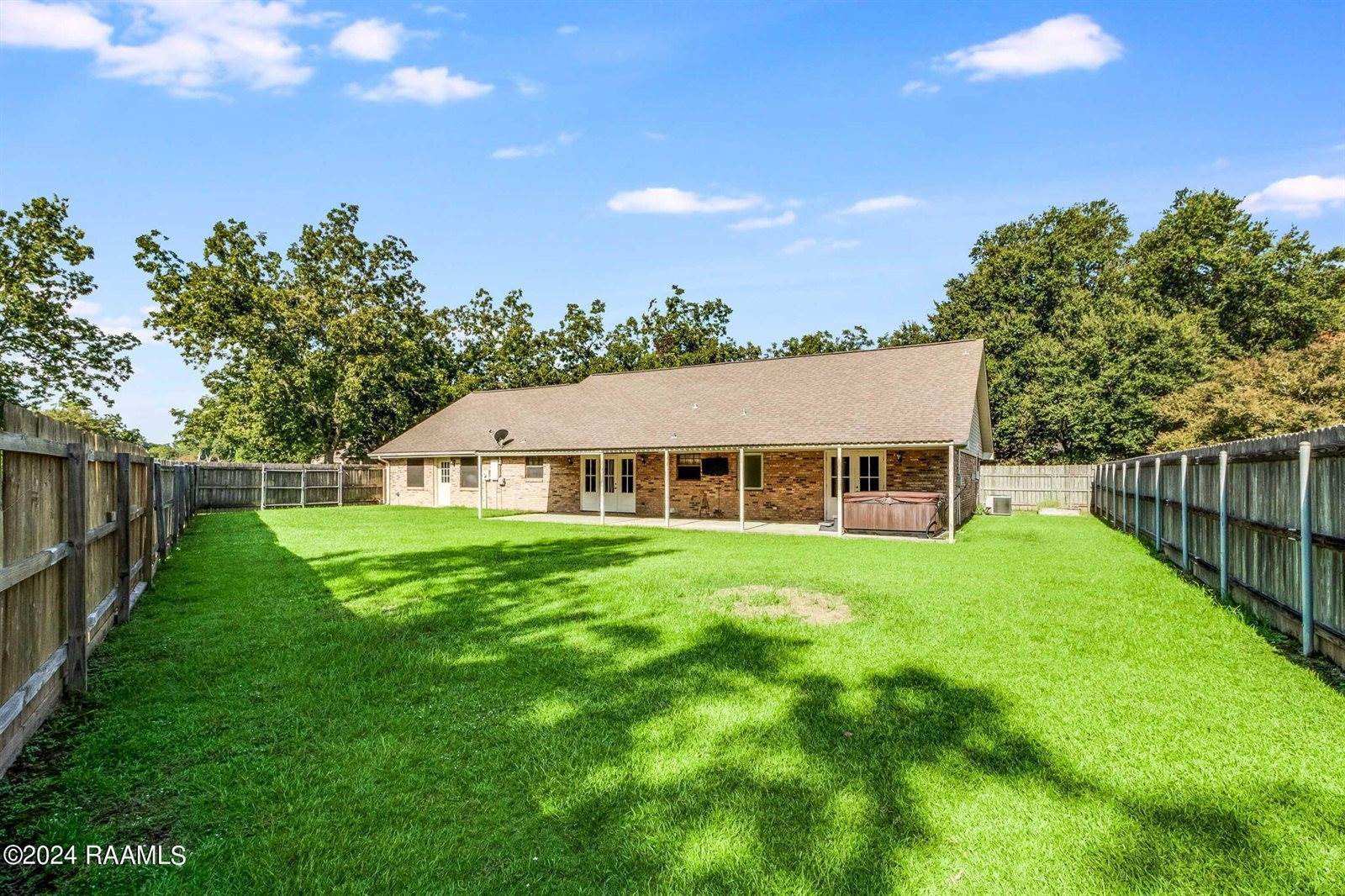 303 Kilbourne Circle, Carencro, LA 70520