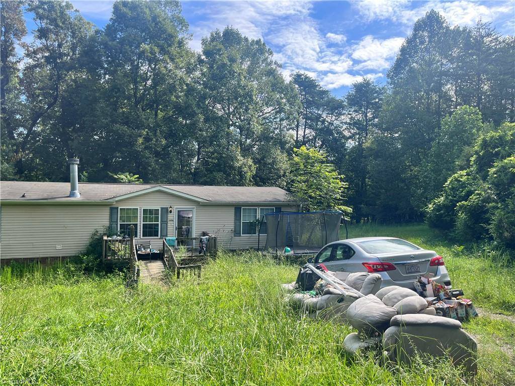 1046 Walsh Way, Sandy Ridge, NC 27046