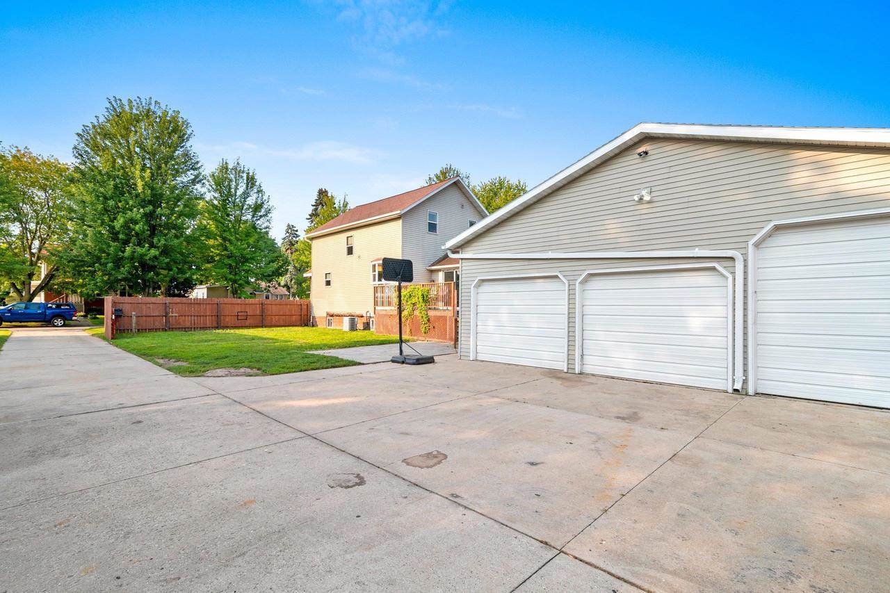 445 Congress Street, Oconto, WI 54153