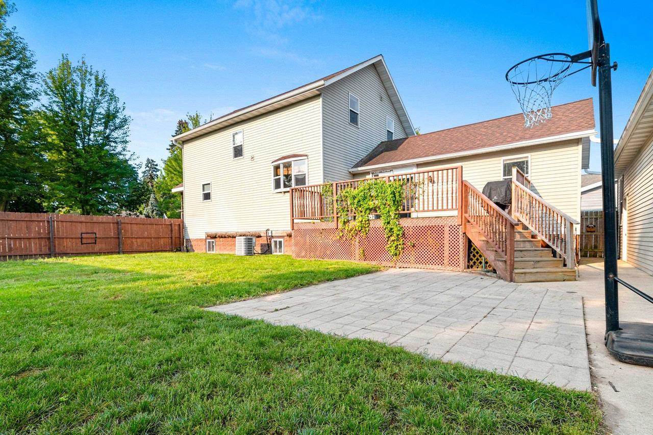 445 Congress Street, Oconto, WI 54153