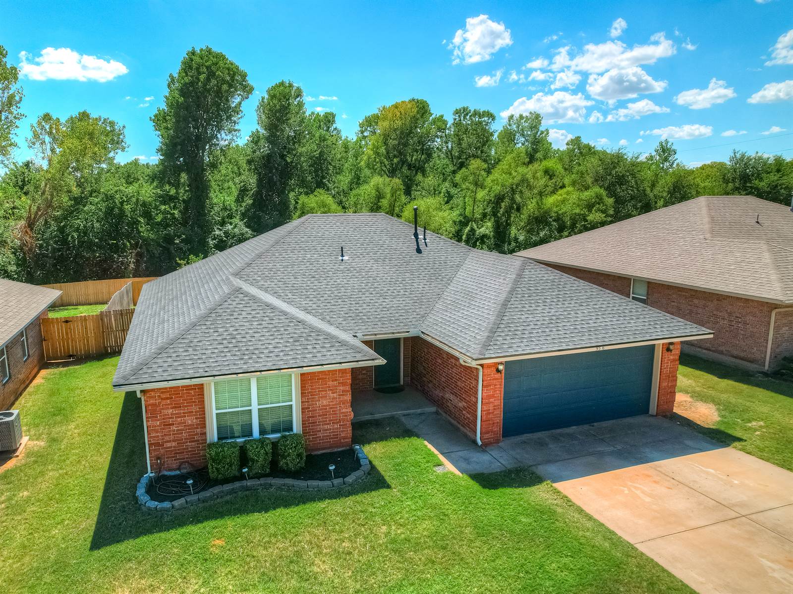 9316 Peachtree Lane, Midwest City, OK 73130