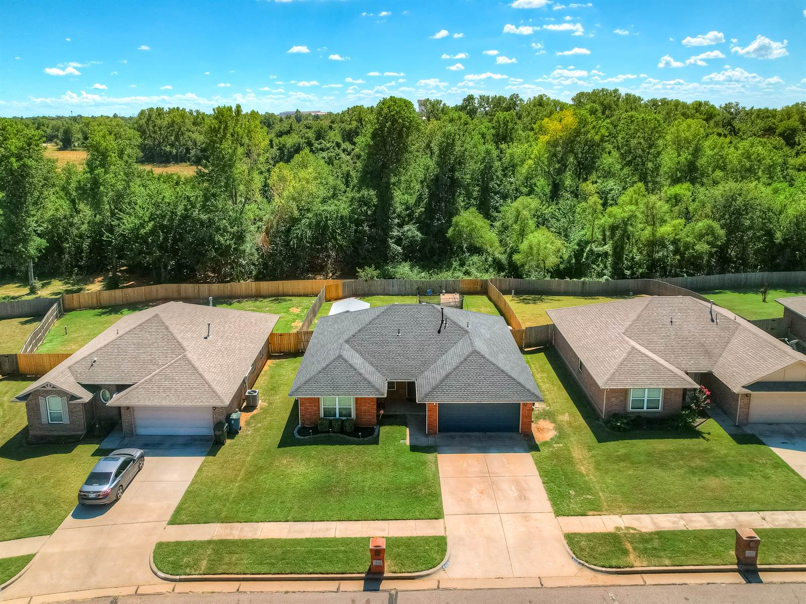 9316 Peachtree Lane, Midwest City, OK 73130