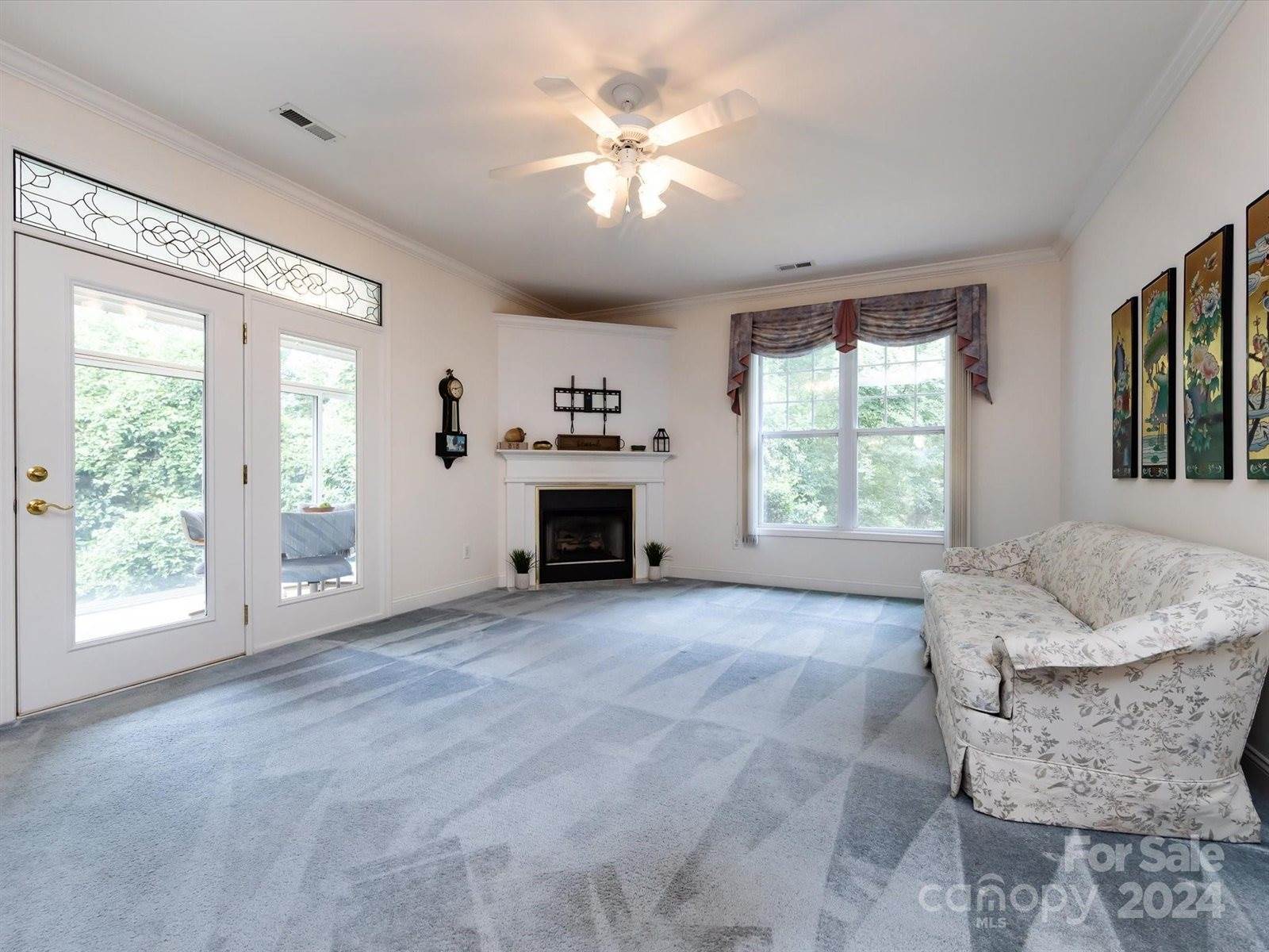 3754 Oak View Court, Matthews, NC 28105