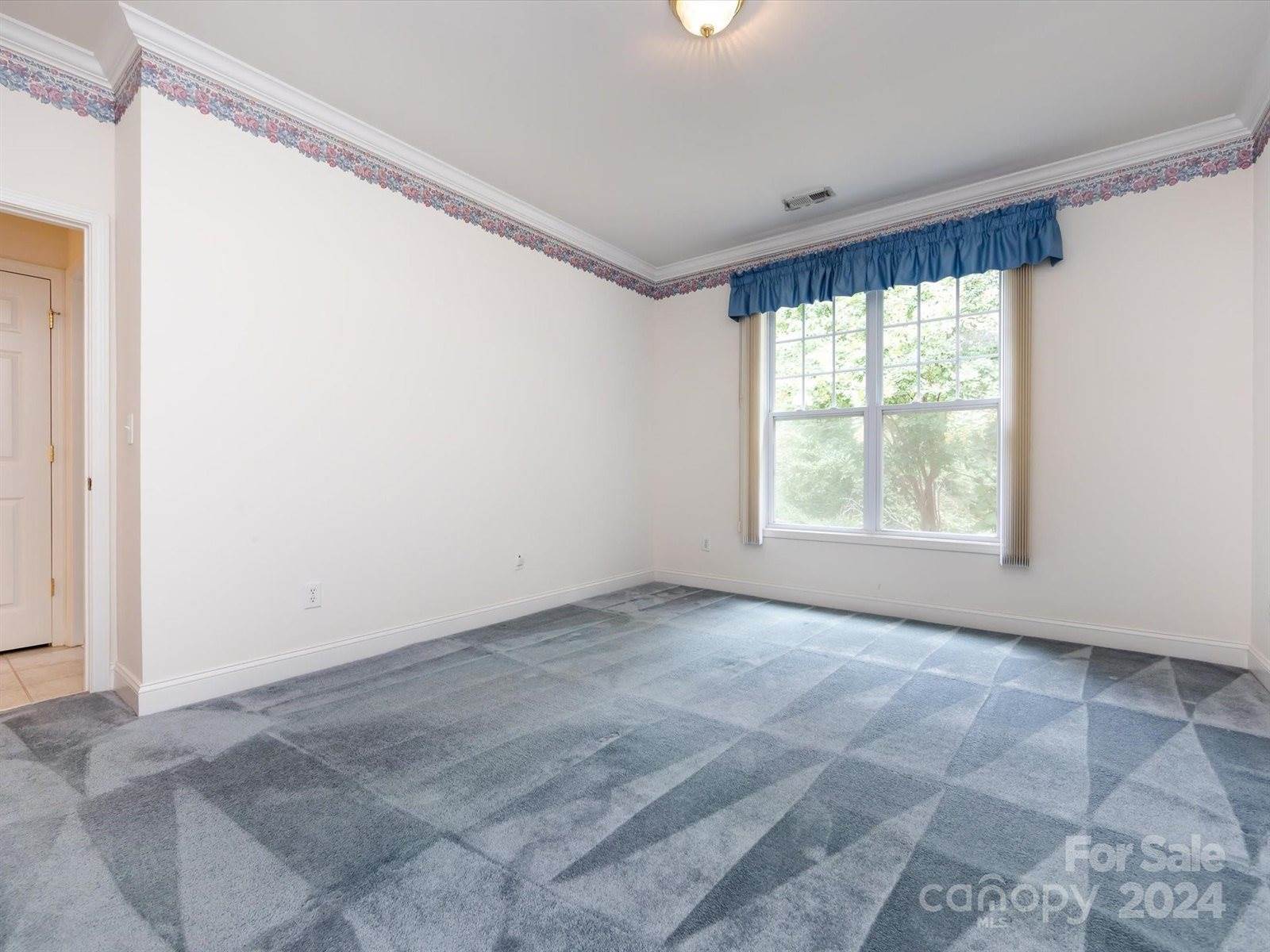 3754 Oak View Court, Matthews, NC 28105