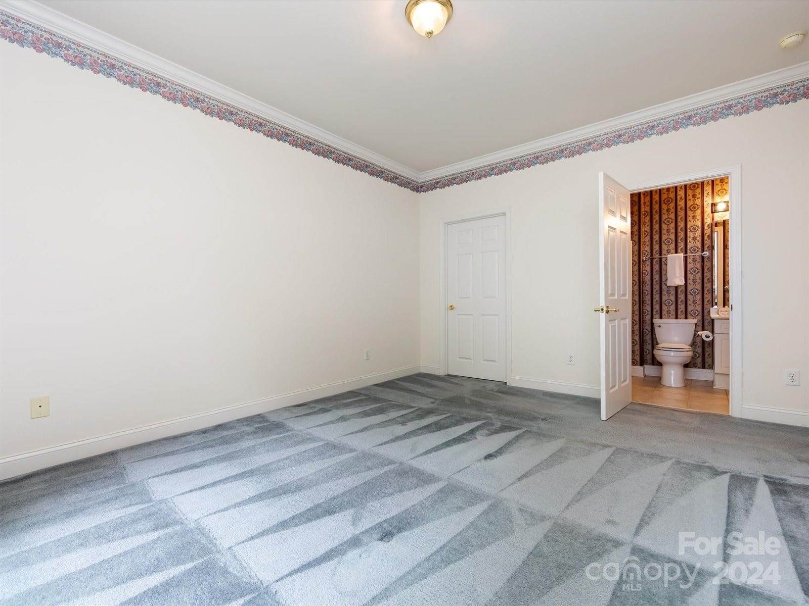 3754 Oak View Court, Matthews, NC 28105