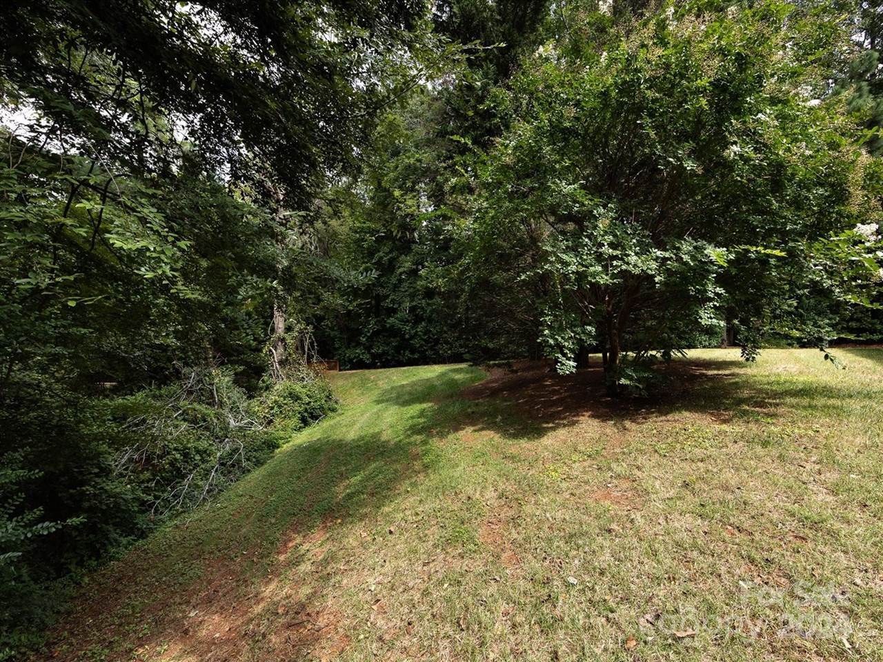 3754 Oak View Court, Matthews, NC 28105