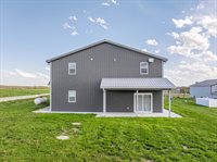 2984 Overton Avenue, Logan, IA 51546