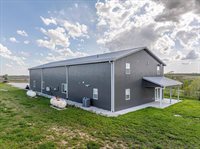 2984 Overton Avenue, Logan, IA 51546