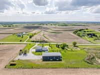 2984 Overton Avenue, Logan, IA 51546