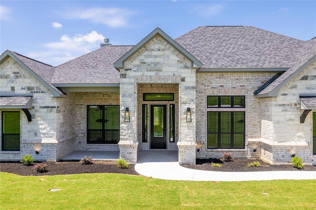 721 Burr Oak Lane, Weatherford, TX 76085