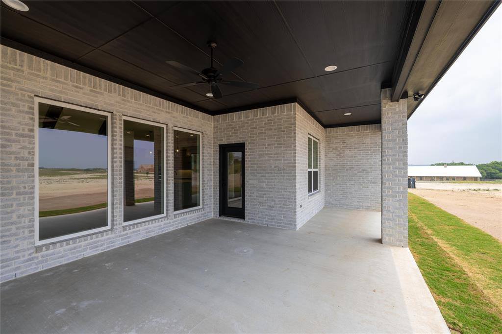 1068 Uplift Drive, Weatherford, TX 76087