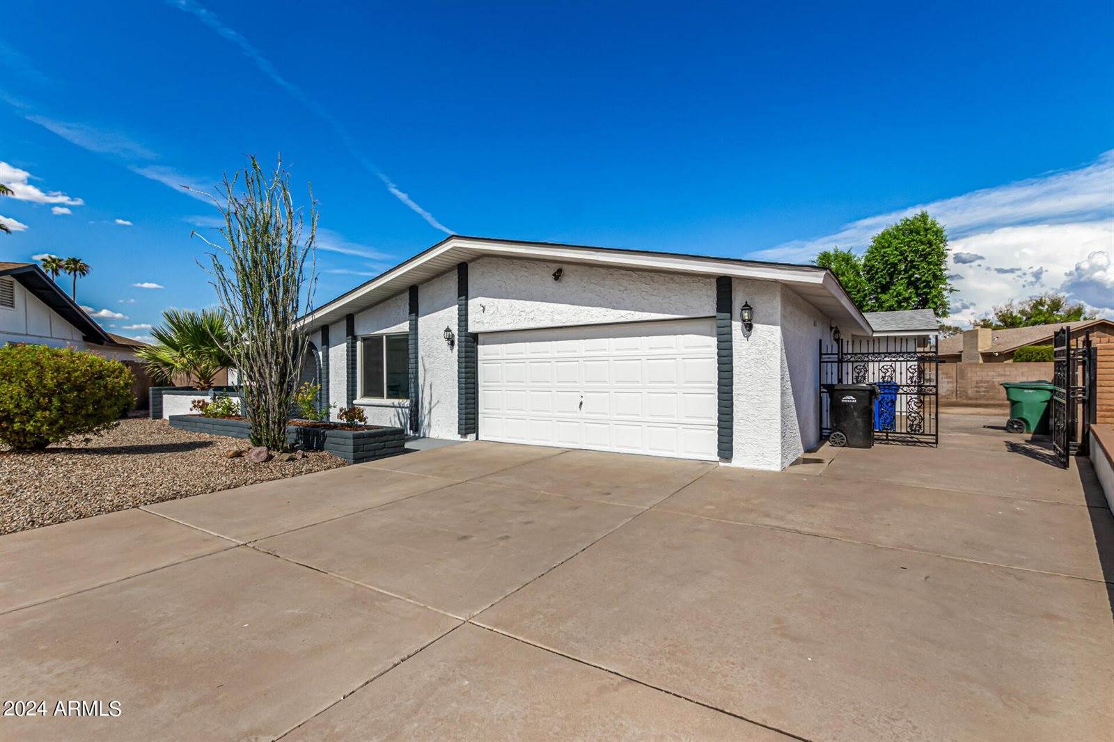 2727 West Isabella Avenue, Mesa, AZ 85202