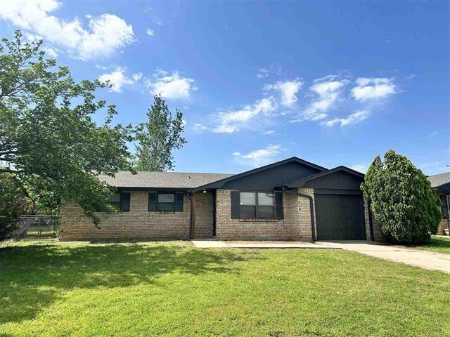 4810 NW Hoover, Lawton, OK 73505