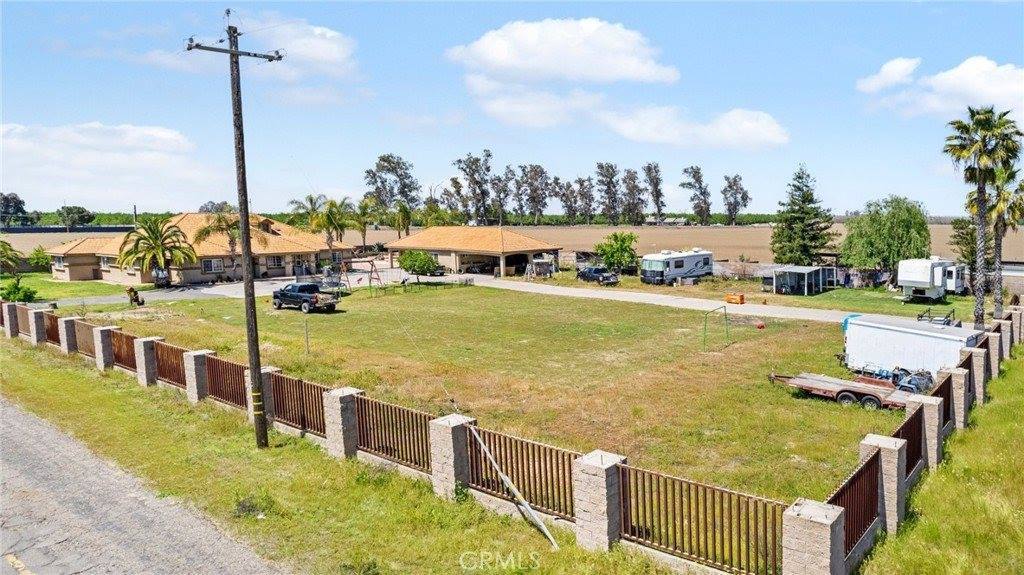 14498 Sunset Drive, Livingston, CA 95334