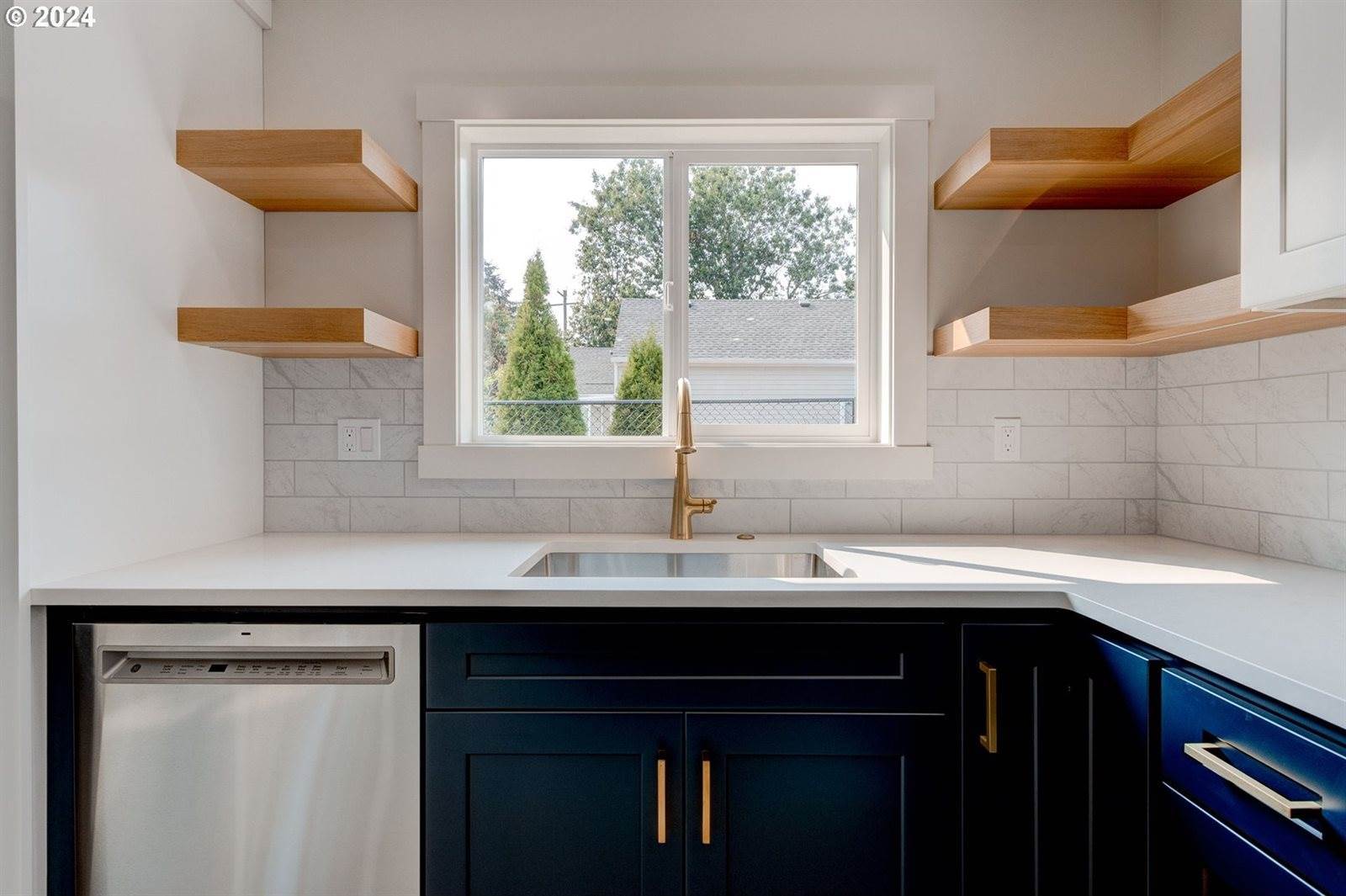 7027 SE Gladstone St, Portland, OR 97206