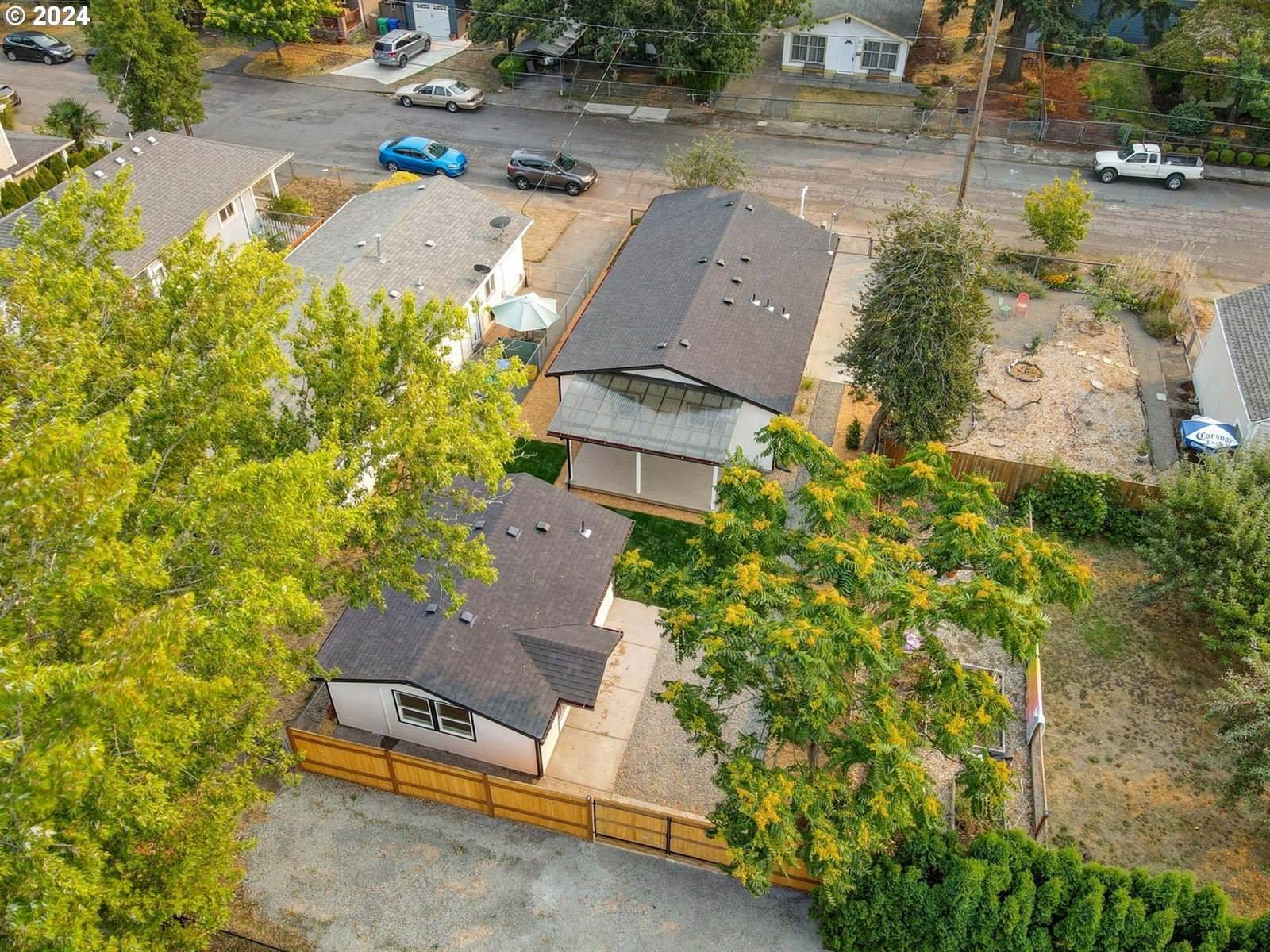 7027 SE Gladstone St, Portland, OR 97206