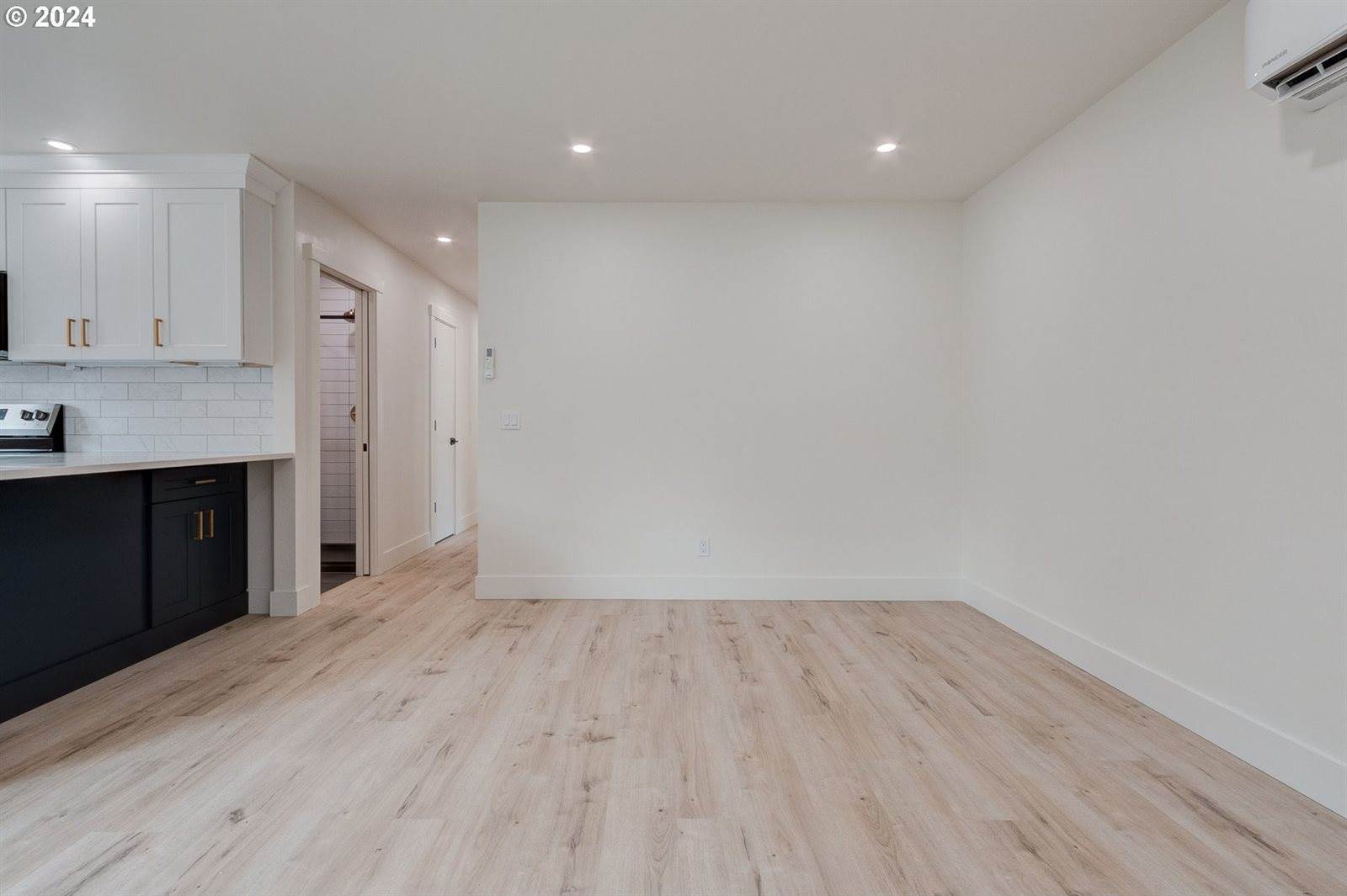 7027 SE Gladstone St, Portland, OR 97206