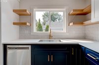 7027 SE Gladstone St, Portland, OR 97206