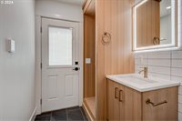 7027 SE Gladstone St, Portland, OR 97206