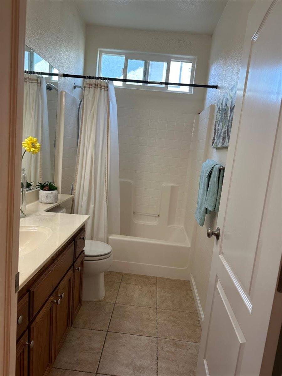 7440 High Point Lane, Sacramento, CA 95842