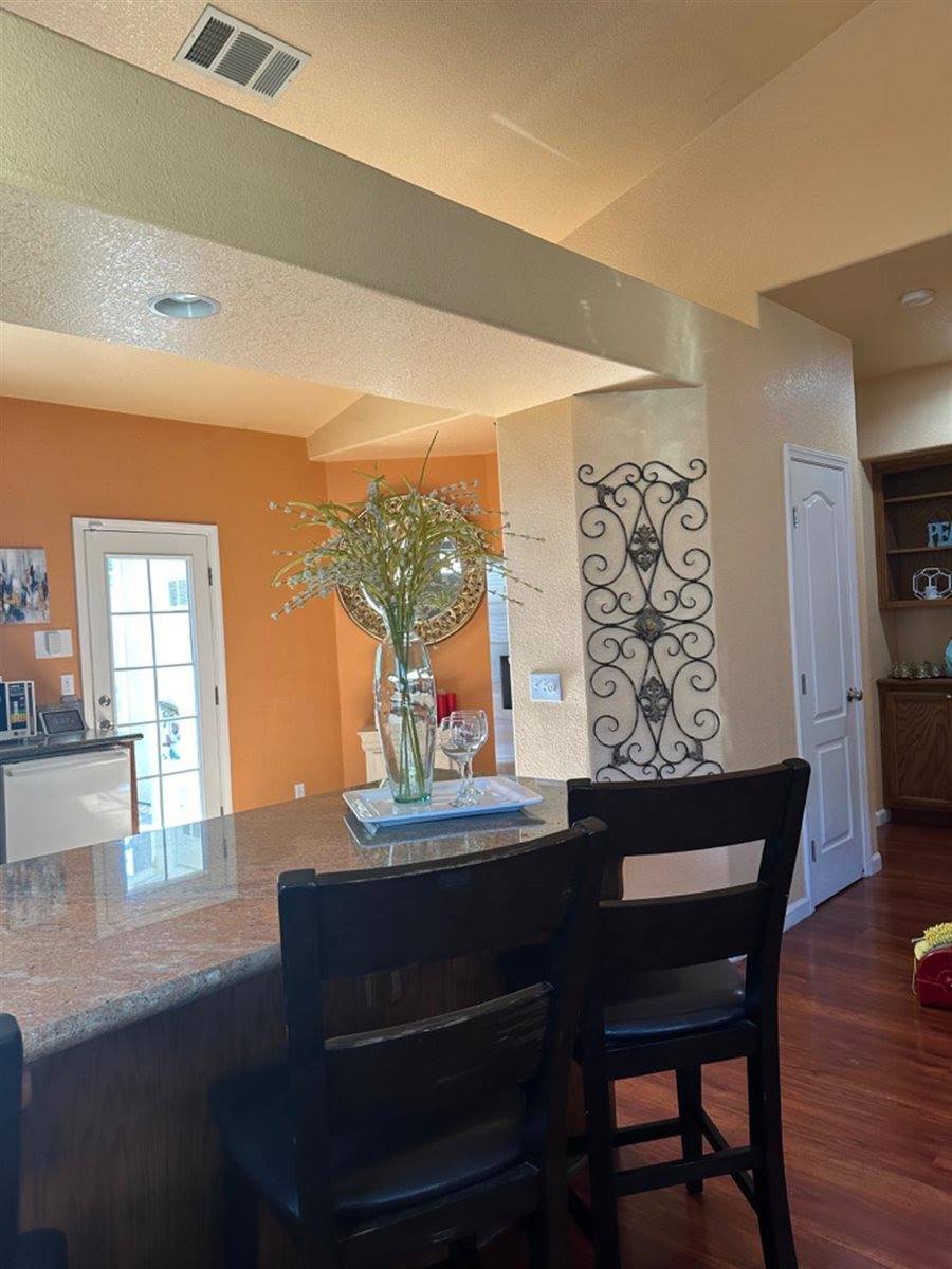 7440 High Point Lane, Sacramento, CA 95842