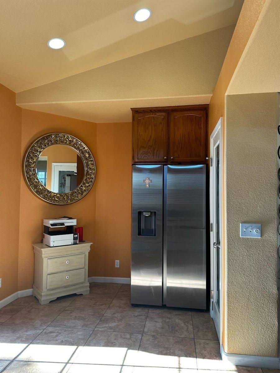 7440 High Point Lane, Sacramento, CA 95842