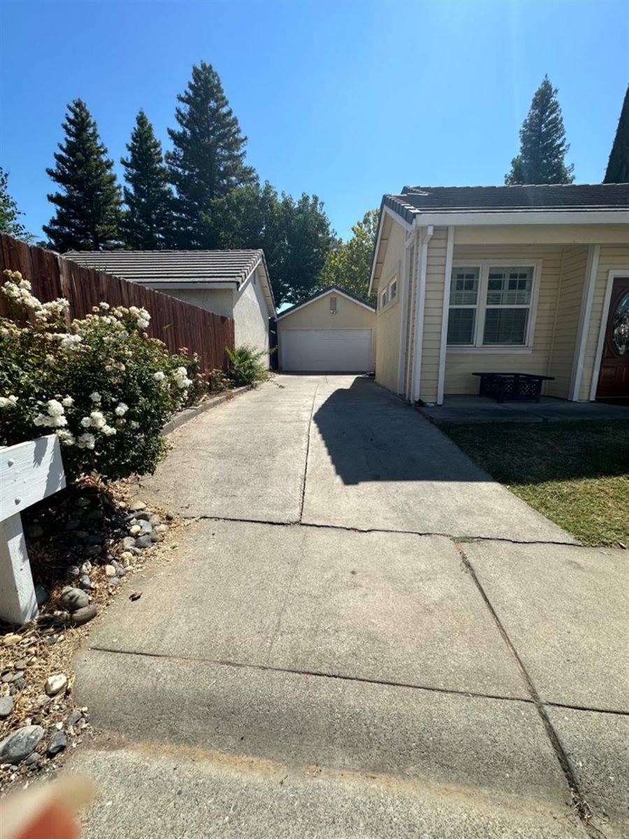 7440 High Point Lane, Sacramento, CA 95842