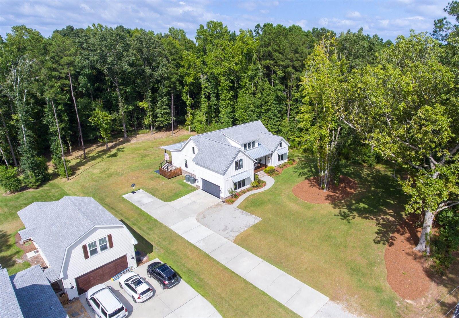 556 West Butternut Road, Summerville, SC 29483