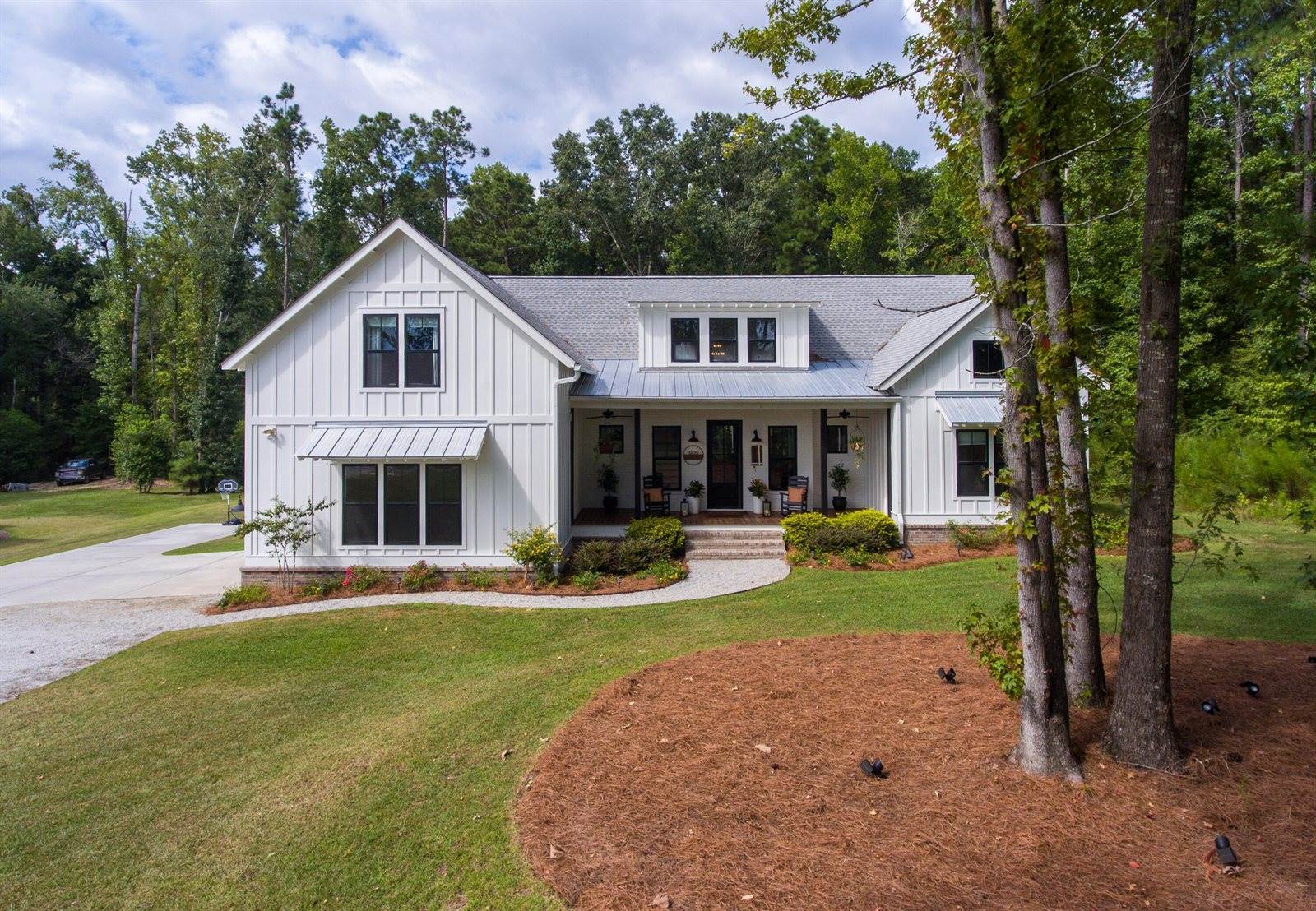 556 West Butternut Road, Summerville, SC 29483