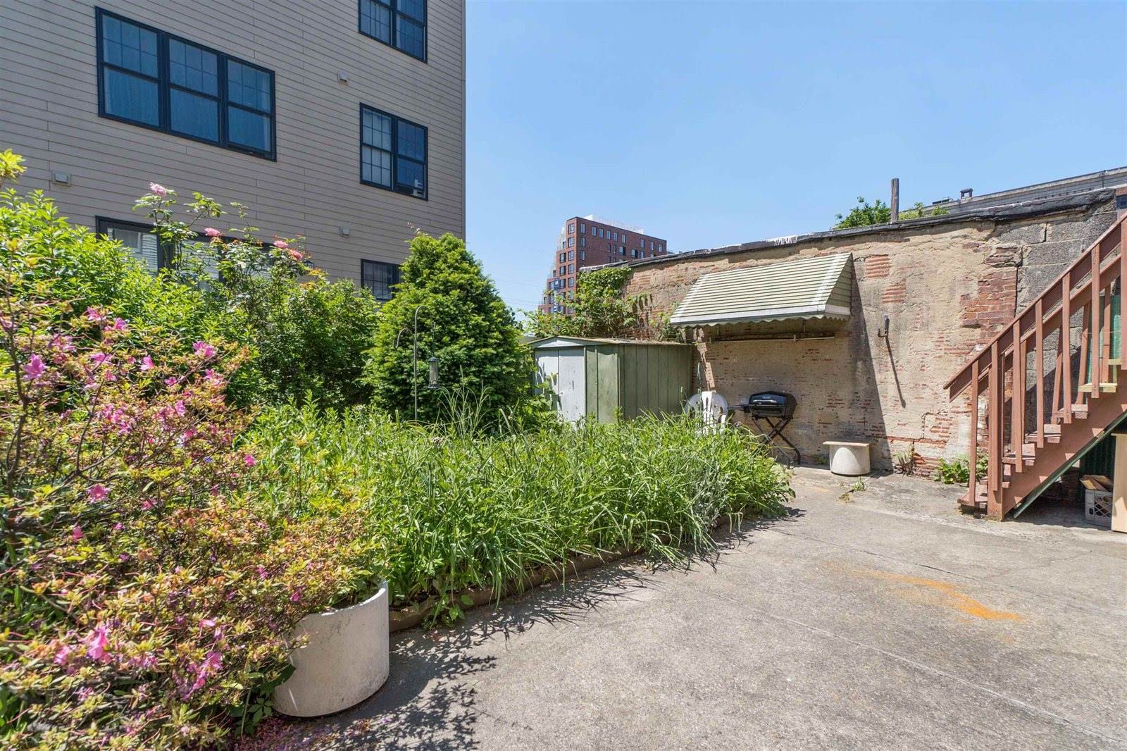 175 Van Winkle Ave, Unit 2, Jersey City, NJ 07306