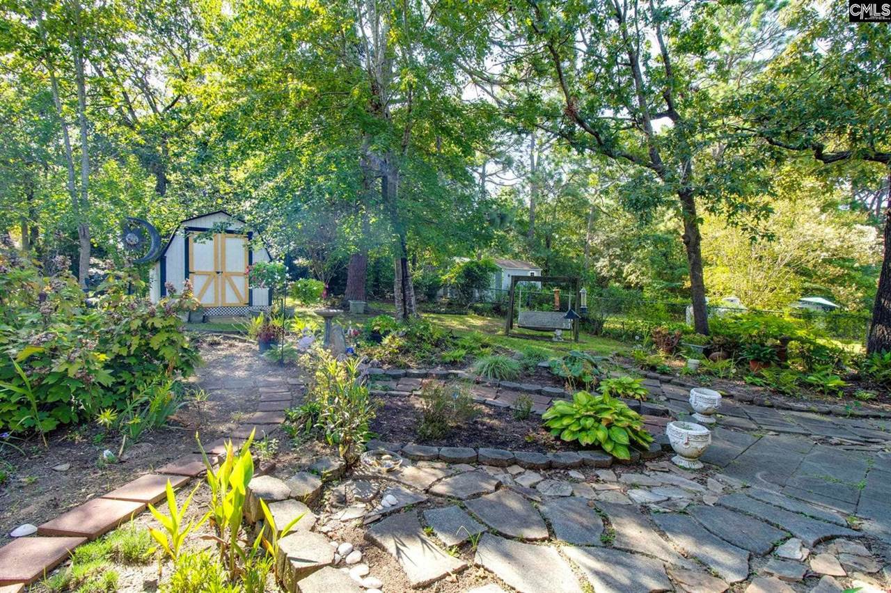 1635 Oak, Cayce, SC 29033