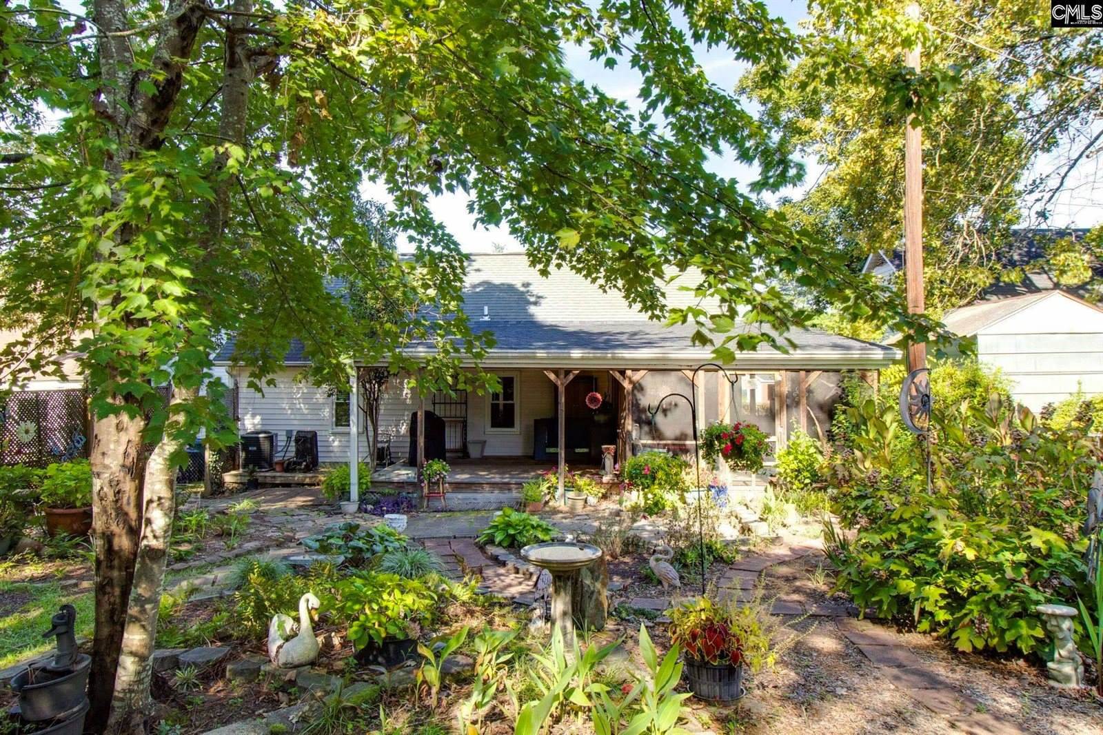 1635 Oak, Cayce, SC 29033