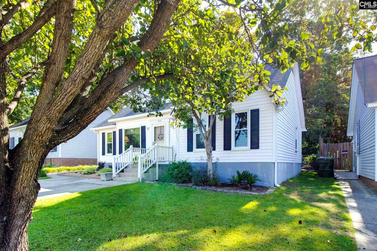 1635 Oak, Cayce, SC 29033