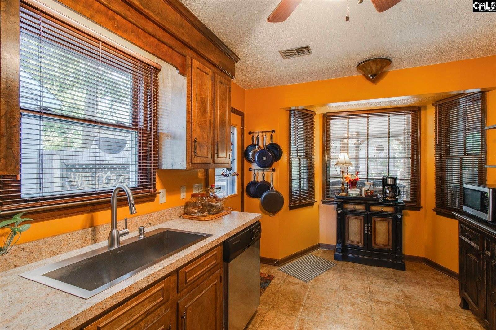 1635 Oak, Cayce, SC 29033