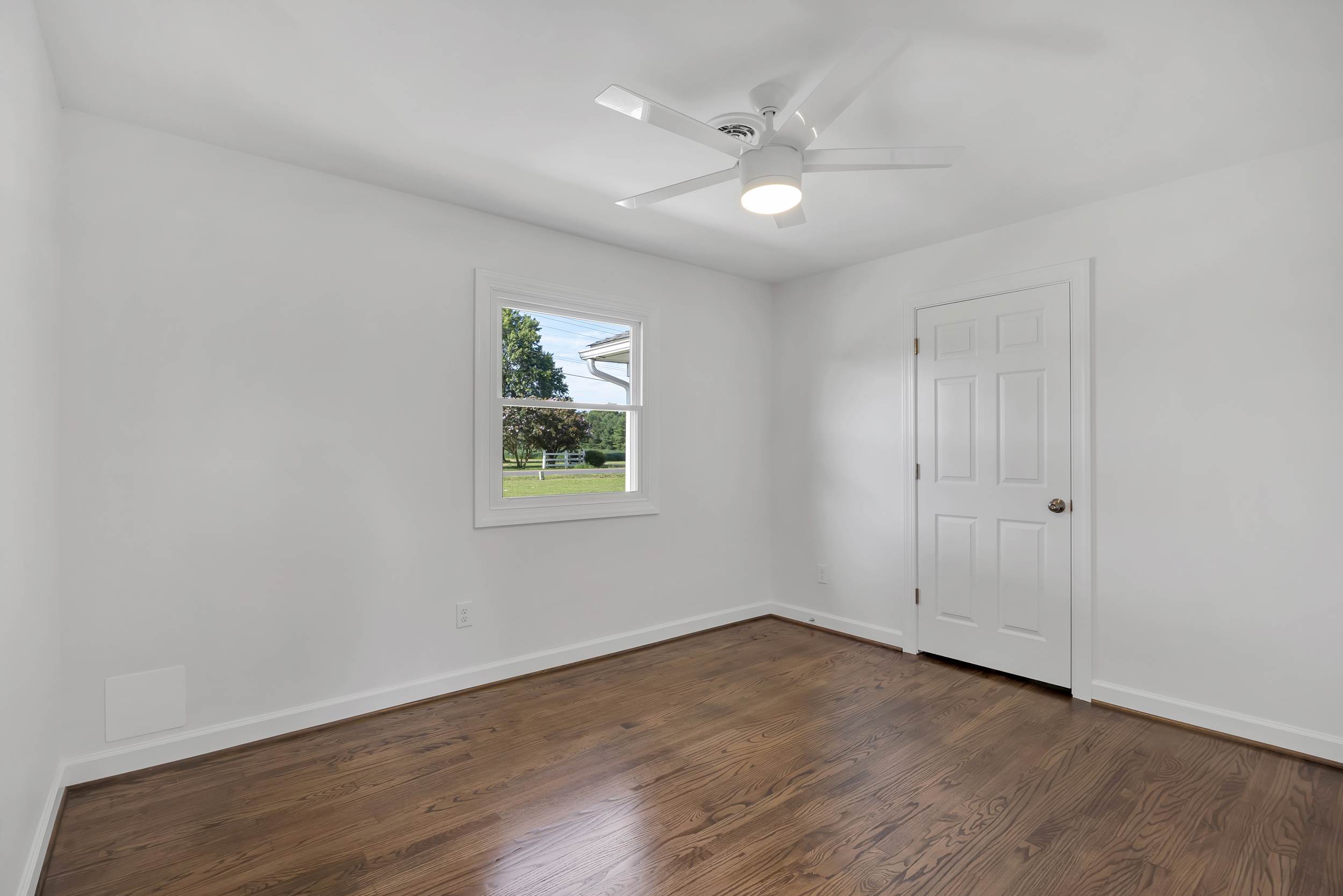 3379 Old Church Rd, Mechanicsville, VA 23111