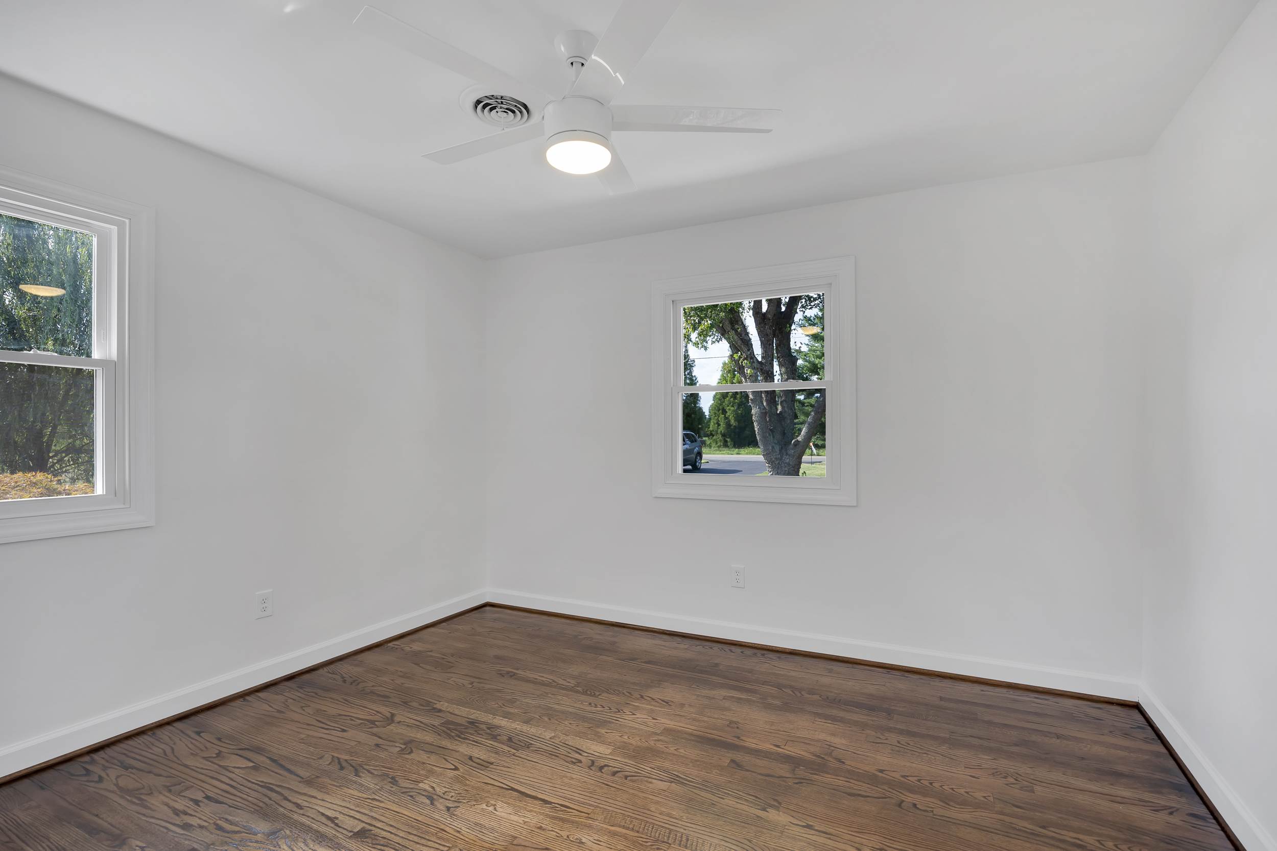 3379 Old Church Rd, Mechanicsville, VA 23111