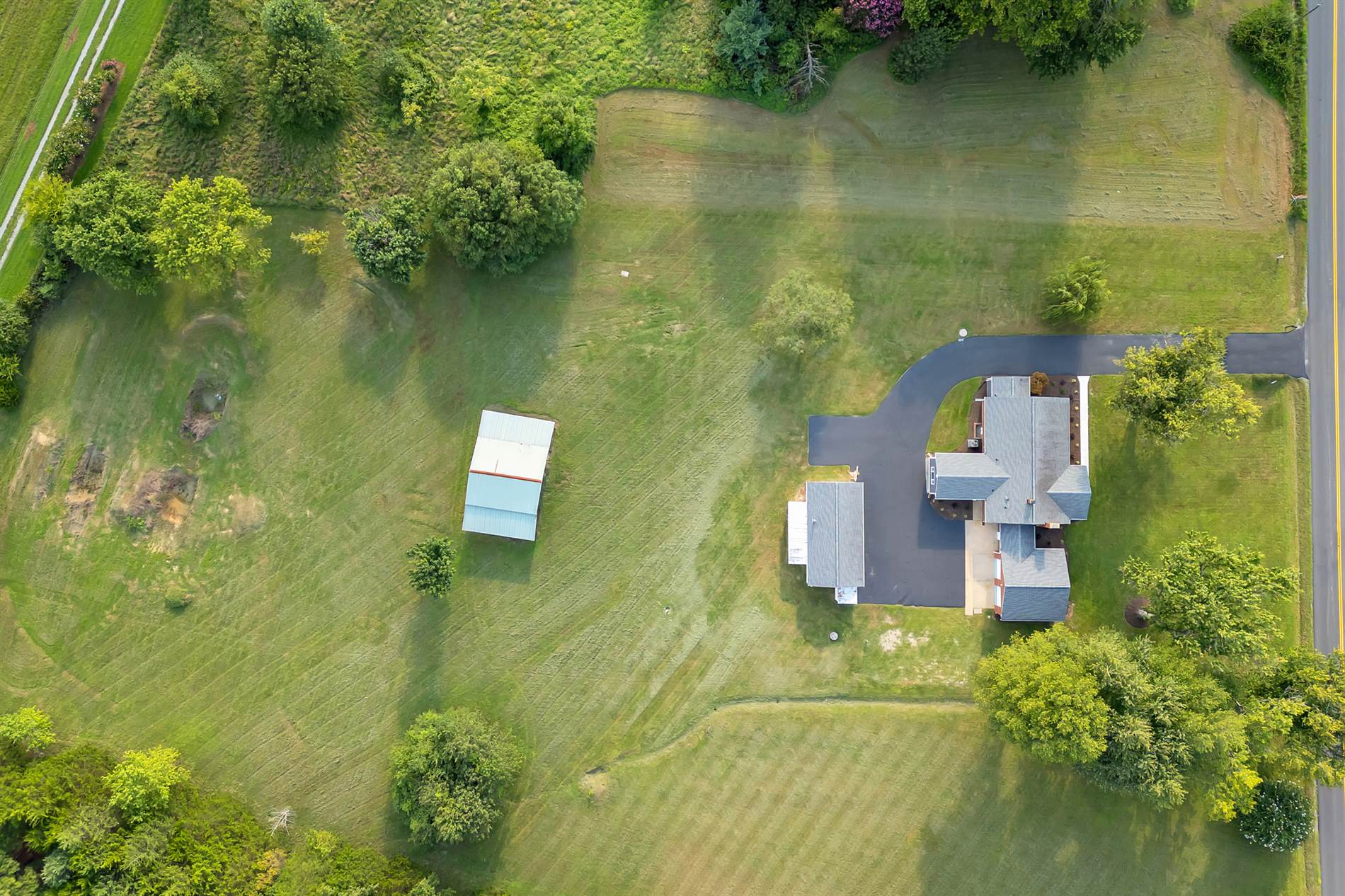 3379 Old Church Rd, Mechanicsville, VA 23111