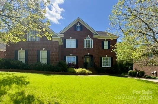 912 Robinbrook Lane, Waxhaw, NC 28173