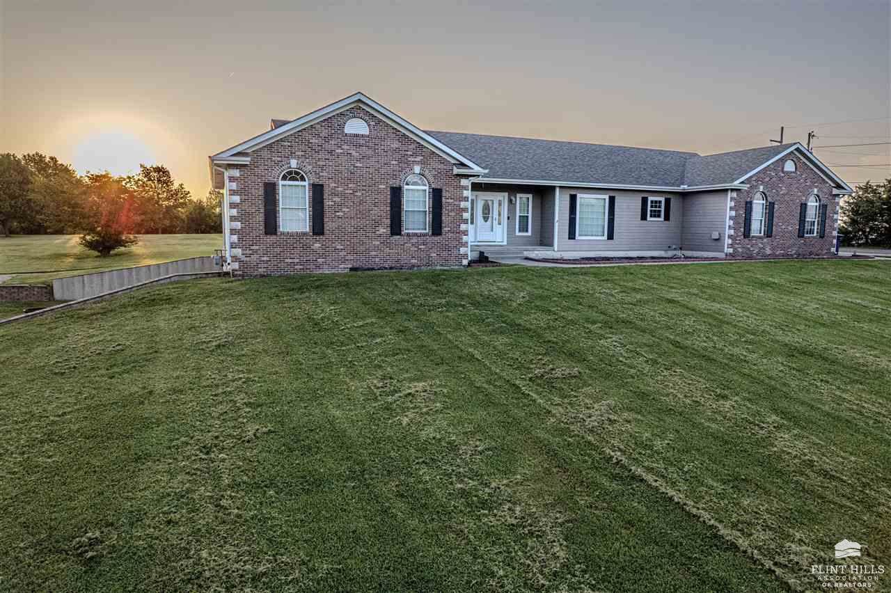 1331 South Spring Valley Road, Junction City, KS 66441