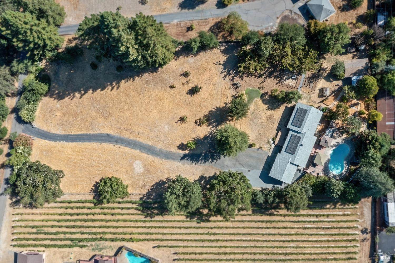 8616 Green Valley Road, Sebastopol, CA 95472