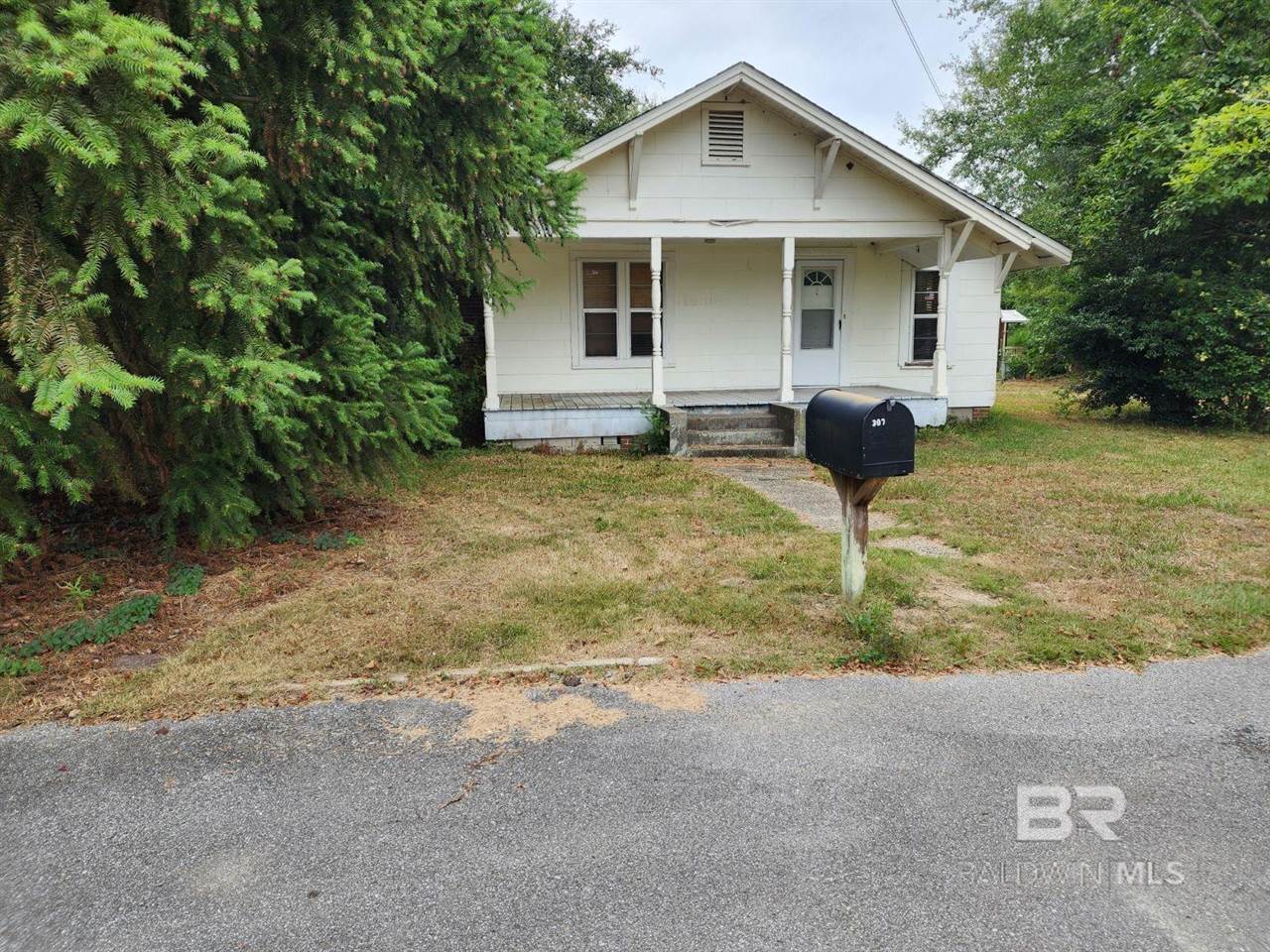 307 Scott Street, Brewton, AL 36426