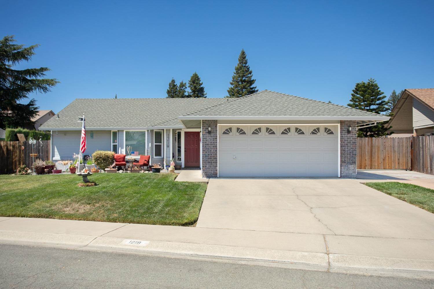 1219 Theresa Way, Yuba City, CA 95993