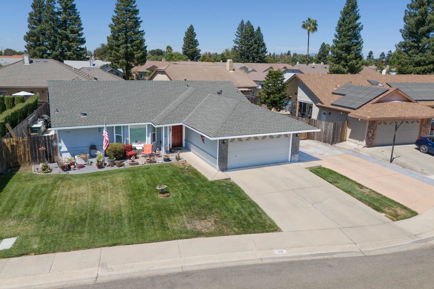 1219 Theresa Way, Yuba City, CA 95993