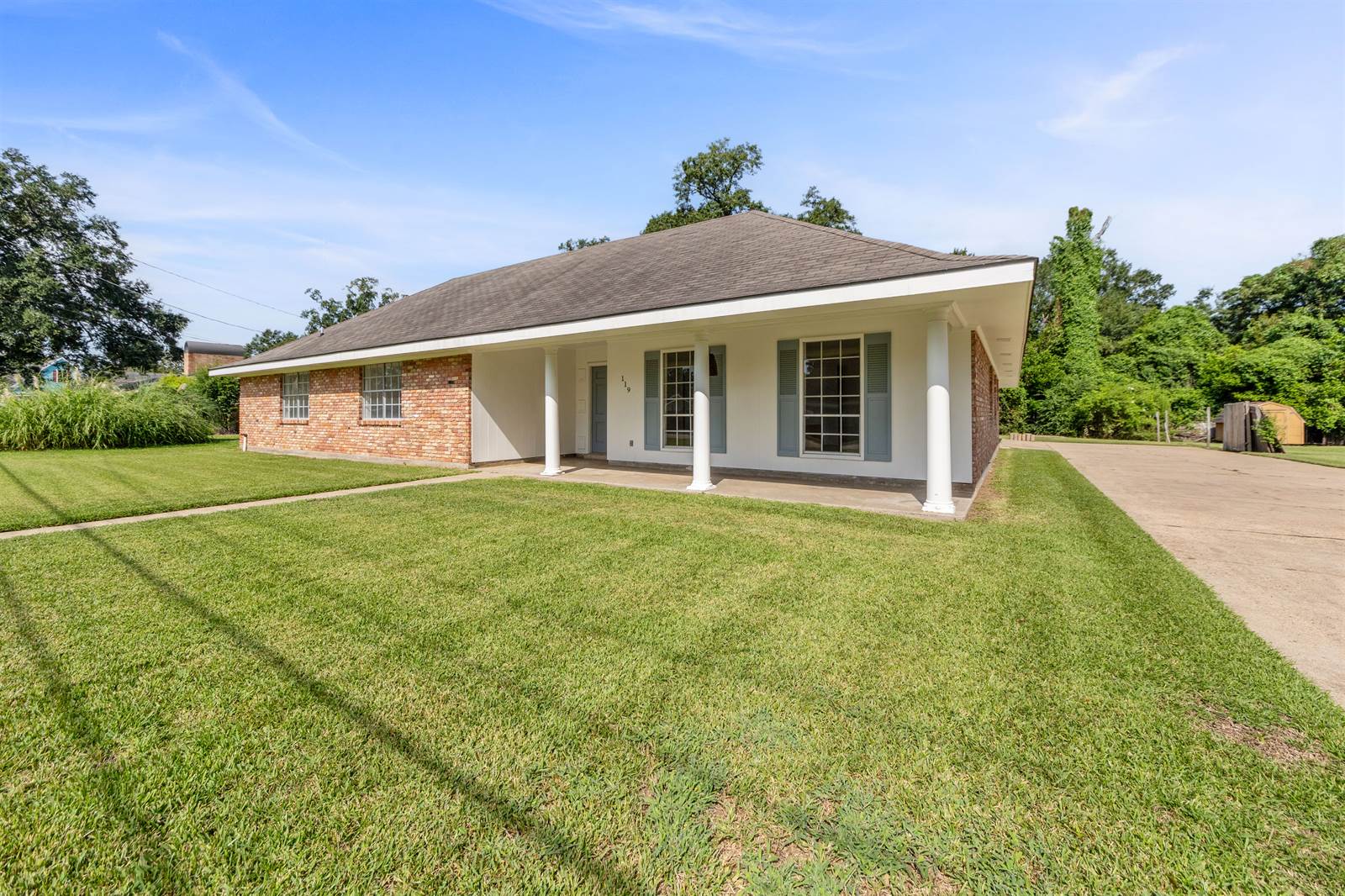 119 Michael Allen Blvd, Lafayette, LA 70501