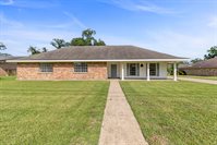 119 Michael Allen Blvd, Lafayette, LA 70501