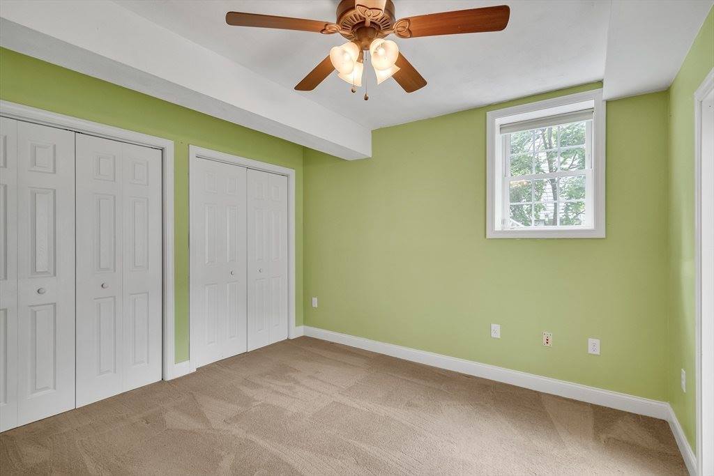 28 Kendall Rd, Lexington, MA 02421